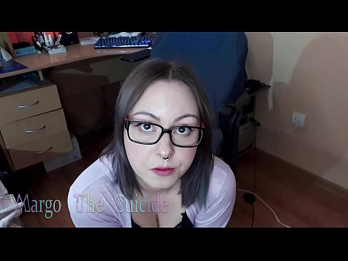 ❤️ Seksi djevojka s naočalama duboko siše dildo na kameri Jebeni video kod nas bs.eviewporn.ru ❌