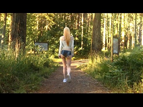 ❤️ Lijepa žena se kreće polako, ne goli video Jebeni video kod nas bs.eviewporn.ru ❌